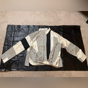 Women’s Dress Shirt/Blouse